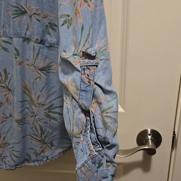 tropical pattern blouse - Picture 4 of 4